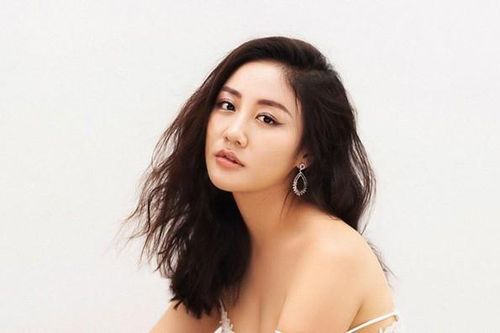 Vì sao camera nhà Văn Mai Hương bị lấy cắp video nhạy cảm?