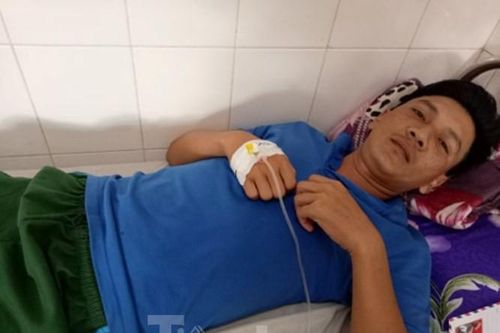 Phút sinh tử dân phòng đối mặt, dính 'mưa đạn' từ tên cướp xe