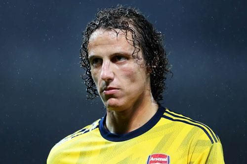 Arsenal chiêu mộ David Luiz, Chelsea vui ra sao?