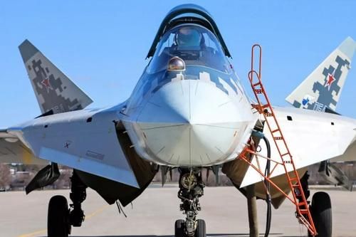 Tiến độ bàn giao cho Su-57 cho Không quân Nga trễ hẹn 6 tháng