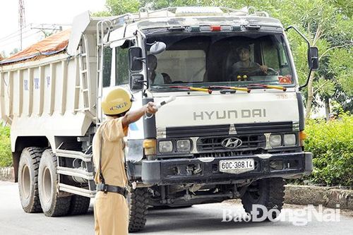 Xử phạt trên 1,5 ngàn trường hợp chở hàng quá tải