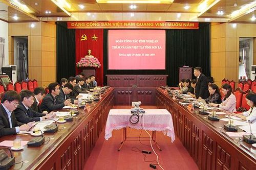 Đoàn công tác tỉnh Nghệ An thăm và làm việc tại tỉnh ta