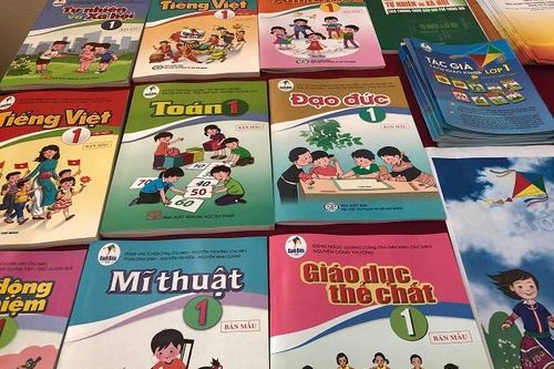 Sẵn sàng cho việc chọn sách giáo khoa lớp 1