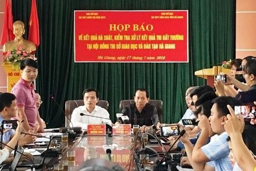 Hà Giang kỷ luật cán bộ, đảng viên sai phạm kỳ thi THPT quốc gia 2018