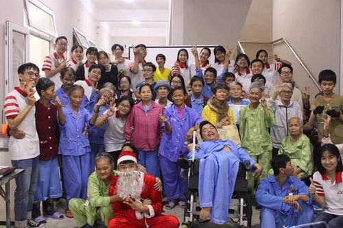 Lan tỏa yêu thương...