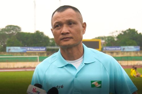 HLV Ngô Quang Trường nói về sự trở lại của Phan Văn Đức