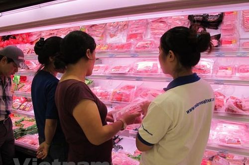 Chủ tịch UBND Hà Nội: Không để thiếu hàng Tết, nhất là thịt lợn
