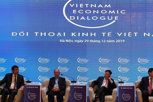 Kinh tế Việt Nam đương đầu không ít khó khăn trong năm 2020