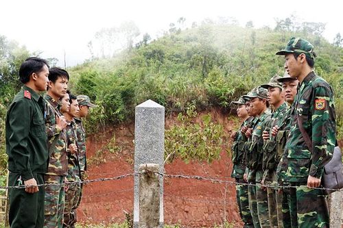 Biên cương thắm tình hữu nghị