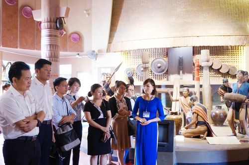 Phục vụ hơn 145.000 lượt khách tham quan