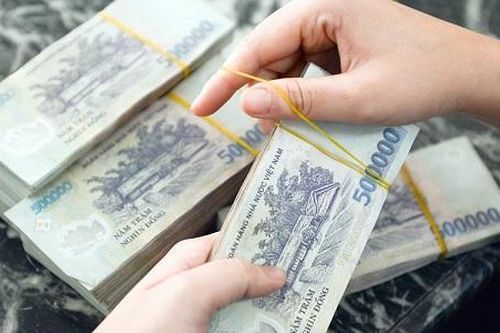 Tín dụng ngân hàng thương mại đối với sản xuất nông nghiệp ứng dụng công nghệ cao tại tỉnh Lâm Đồng