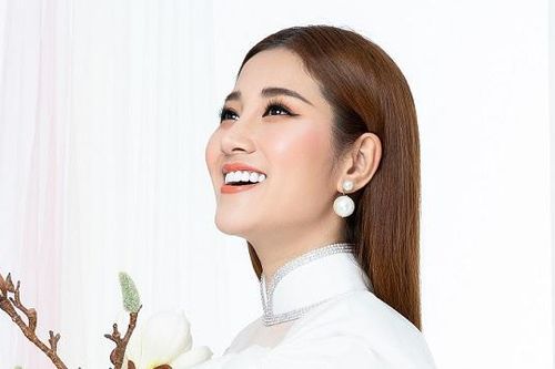 Bị chê nổi tiếng nhờ ngoại hình chứ không phải giọng hát, Tố My nói gì?