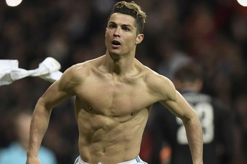 Một thập kỷ vươn mình vĩ đại của Cristiano Ronaldo
