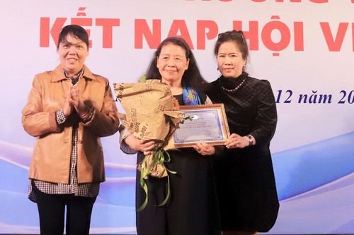 Nhà văn Lê Minh Khuê: Đau đáu với đề tài chiến tranh