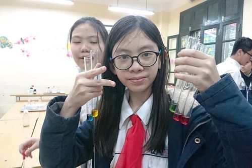Cô học trò đam mê khoa học