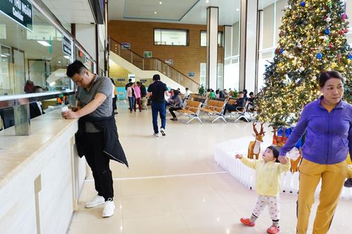 Thu hút người nước ngoài khám chữa bệnh tại các địa bàn trọng điểm về du lịch