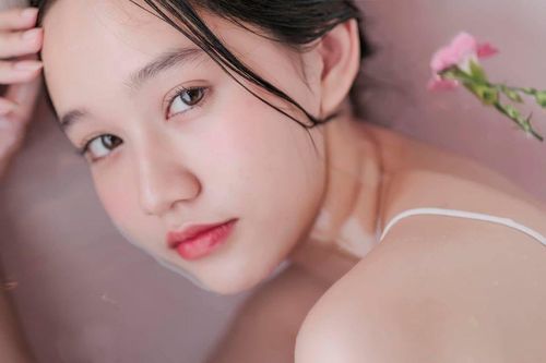 Trúc Anh 'Mắt Biếc' lên tiếng về phát ngôn 'thả thính' Công Phượng
