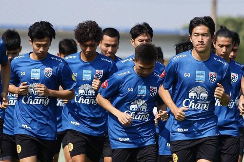 U23 Thái Lan đầy rẫy vấn đề, Akira Nishino đau đầu tính toán