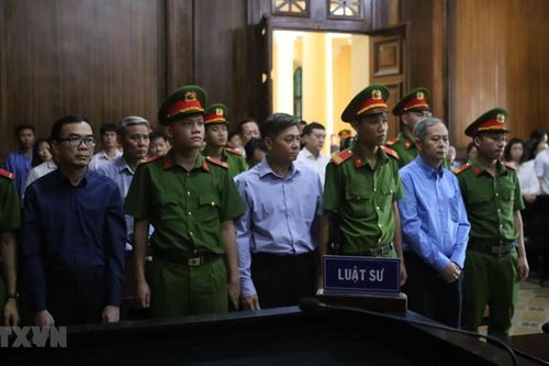 Nguyên Phó Chủ tịch UBND TPHCM Nguyễn Hữu Tín lĩnh án 7 năm tù