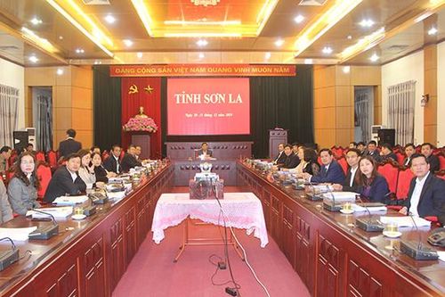 Hội nghị triển khai Nghị quyết của Quốc hội khóa XIV về nhiệm vụ phát triển kinh tế, xã hội năm 2020