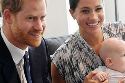 Vợ chồng Hoàng tử Harry - Meghan Markle bẽ bàng khi bị từ chối phục vụ vì lý do bất ngờ