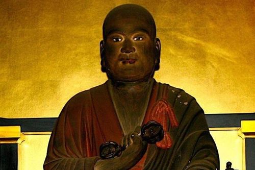 Thuật ướp xác khi còn sống của các nhà sư Nhật Bản