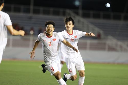 Bóng đá Việt Nam hôm nay: U23 Việt Nam lên đường sang Thái, Tiến Linh không quan tâm phát biểu của 'sao' Thái Lan
