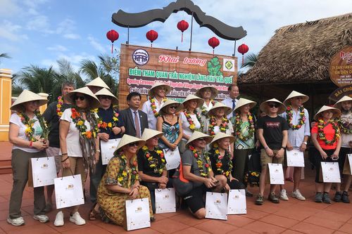 Đà Nẵng, Quảng Nam: Du khách hào hứng với những trải nghiệm đầu năm