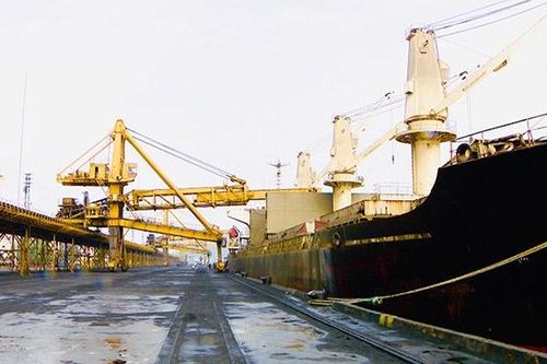 Tiêu thụ hơn 25 nghìn tấn than trong ngày đầu năm mới 2020