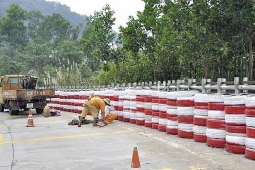 Xóa bỏ 322 điểm đen, điểm tiềm ẩn tai nạn giao thông