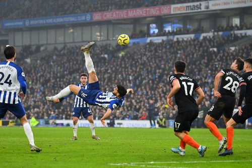Chelsea tuột chiến thắng vì siêu phẩm 'xe đạp chổng ngược'