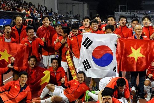Không phải Quang Hải, đây mới là cầu thủ U23 Việt Nam đáng xem nhất bảng D