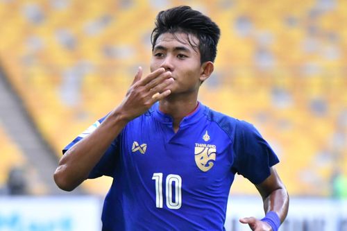 Tiền đạo 17 tuổi báo tin vui cho U23 Thái Lan trước giải châu Á