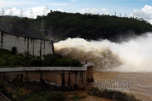1,5 năm không được duyệt dự án, EVN báo gấp lên Thủ tướng
