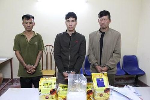 Triệt phá đường dây ma túy ở Tây Bắc, thu 5kg ma túy cùng súng K59