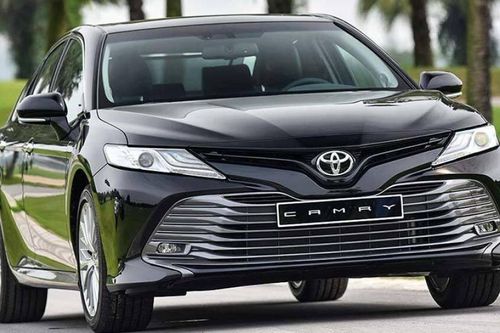 Bảng giá ô tô Toyota tháng 1/2020: Camry khan hàng, tăng giá