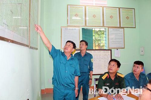 Chỉ huy trưởng gương mẫu, trách nhiệm
