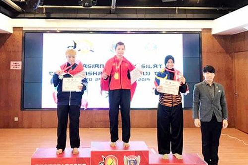 VĐV Quàng Thị Thu Nghĩa giành Huy chương Vàng tại Giải vô địch Pencak Silat châu Á năm 2019