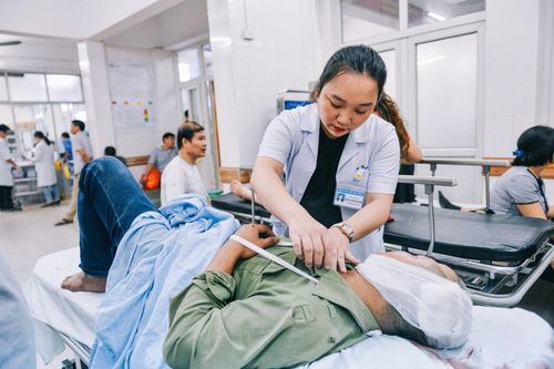 Đầu năm 2020, bệnh nhân ngộ độc, tai nạn vì rượu bia tăng