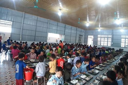 Điện Biên nhân rộng mô hình trường phổ thông dân tộc bán trú