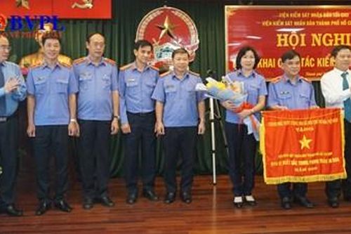 VKSND TP HCM triển khai công tác và đón nhận Cờ thi đua của Chính phủ