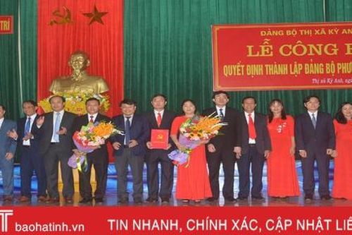 Thị xã Kỳ Anh ra mắt Đảng bộ phường Hưng Trí