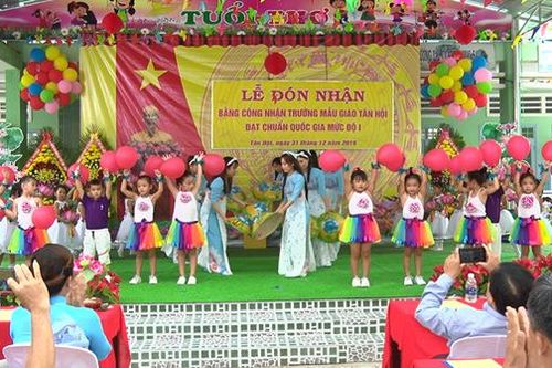 Trường Mẫu giáo Tân Hội đạt chuẩn Quốc gia mức độ 1
