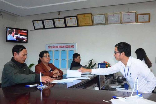 Pleiku: 77 cơ quan, đơn vị, doanh nghiệp đạt chuẩn văn hóa
