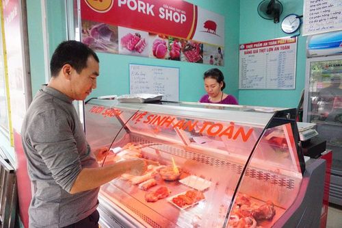 Từng bước bình ổn thị trường thịt lợn