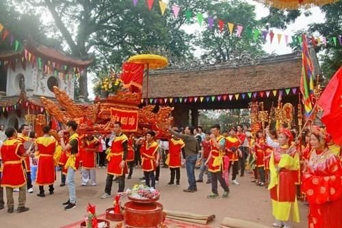 Nhiều hoạt động hấp dẫn tại Lễ hội Đền Và