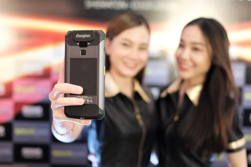 Smartphone nồi đồng cối đá giá 5 triệu tại Việt Nam