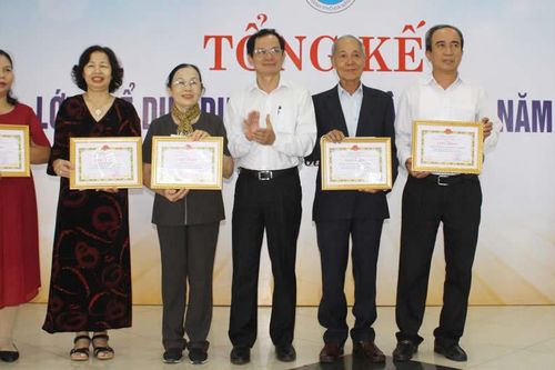 Tuyên dương phong trào thể dục dưỡng sinh nâng cao