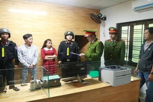 Phá đường dây cho vay liên tỉnh lãi suất... 700%/năm