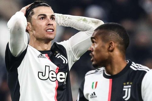Ronaldo thua đậm Messi 0-18, điều gì đang xảy ra